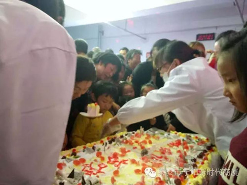 寧陽新時代商廈一周年店慶晚會落幕！