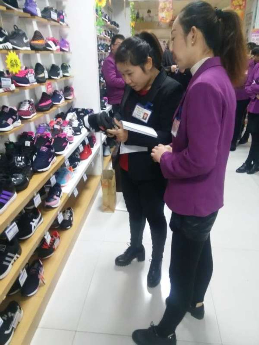 【用心研究本職工作】服務(wù)技能比賽，努力成為更好的自己！