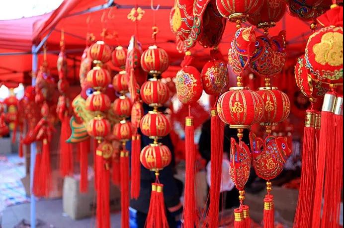 時(shí)代儒商｜新時(shí)代商廈徐家樓店首屆年貨大集 你的年味我們承包了！