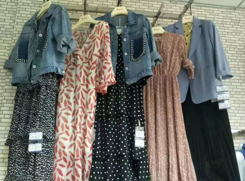 新時(shí)代商廈｜春季出游 當(dāng)然要打扮的美美噠！