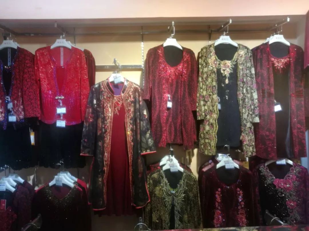 新時(shí)代商廈｜春季出游 當(dāng)然要打扮的美美噠！